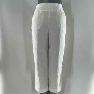 Chico's Women's White Textured Capris Pants-Size Chico's 1